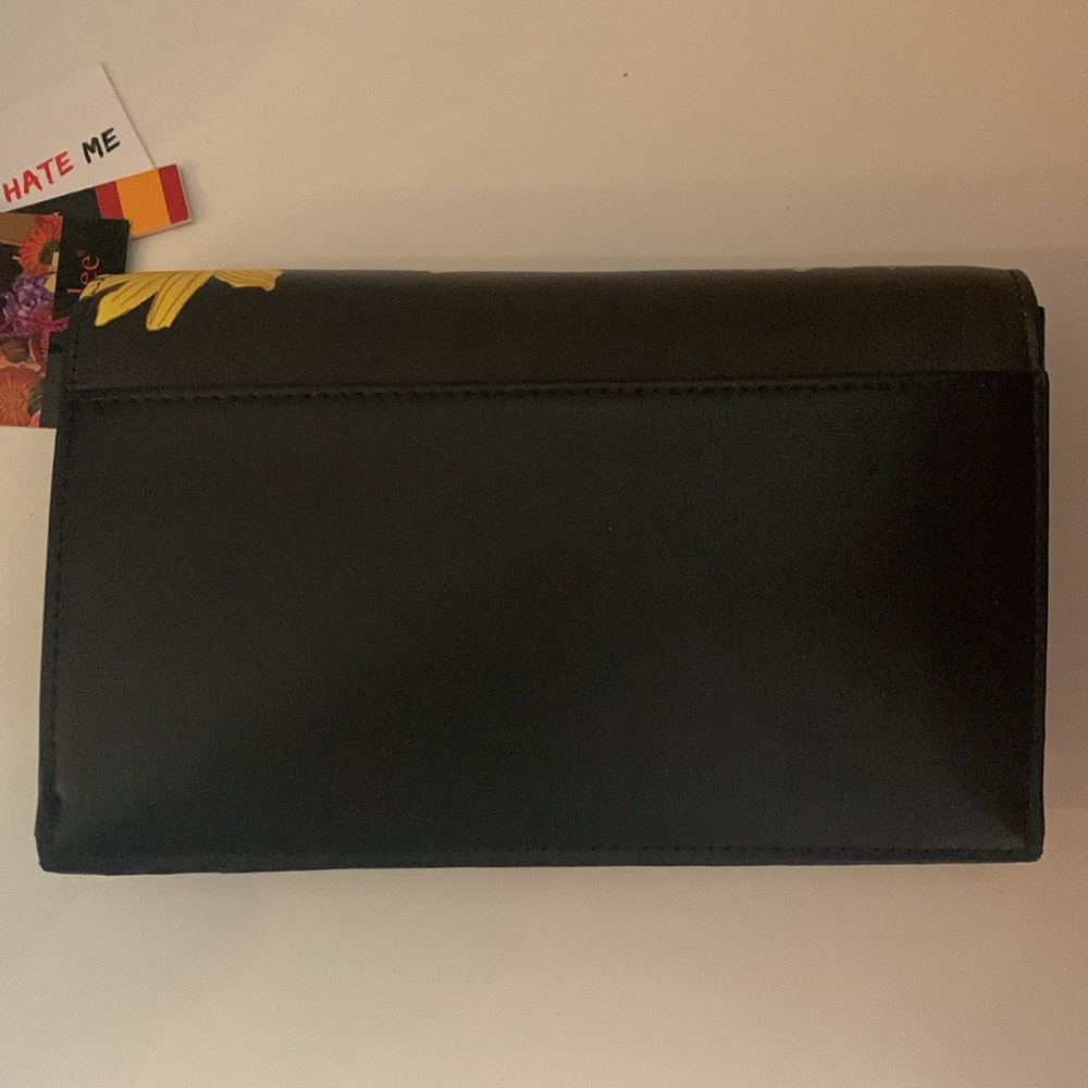 Nicole Lee Black Crossbody Floral Wallet - Picture 2 of 6